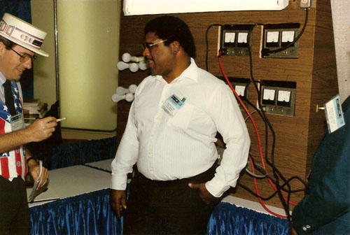 Melvin Cobb demonstrating his Energy Machine
